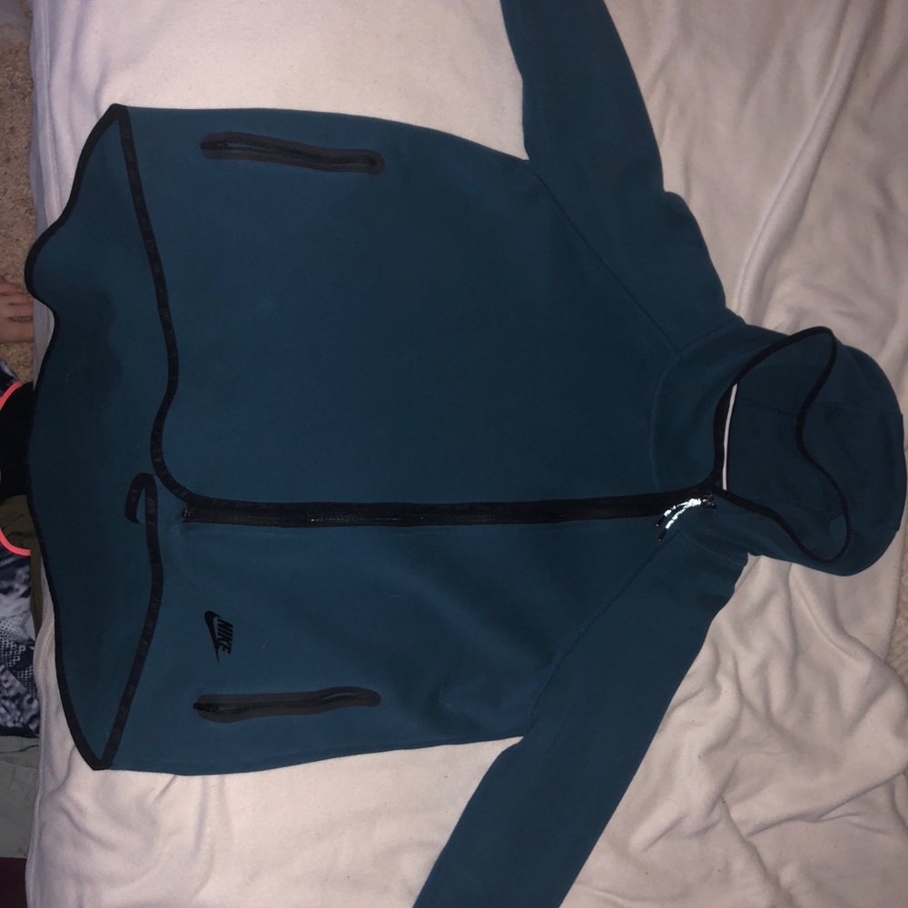 Nike tech fleece
